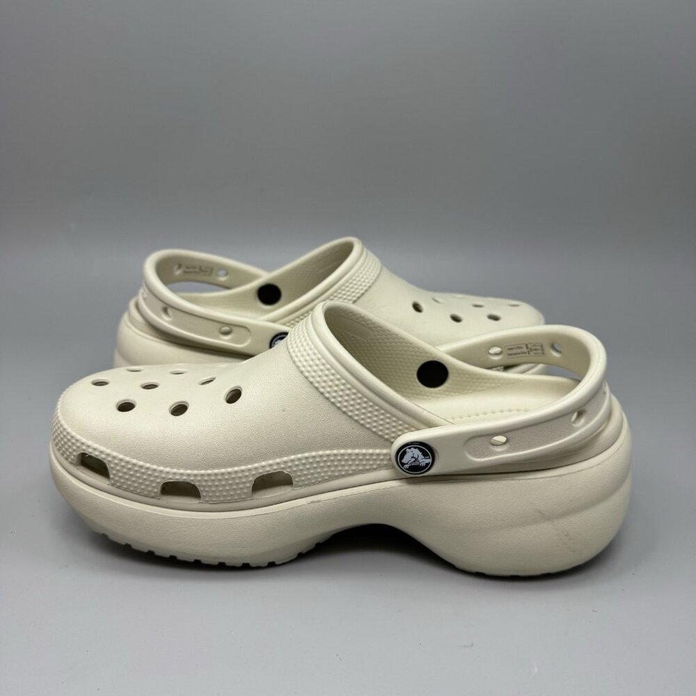 Crocs Classic Bae Platform Clog Shoes Womens Size 8 Beige Tan Slip On Comfort - Picture 2 of 10